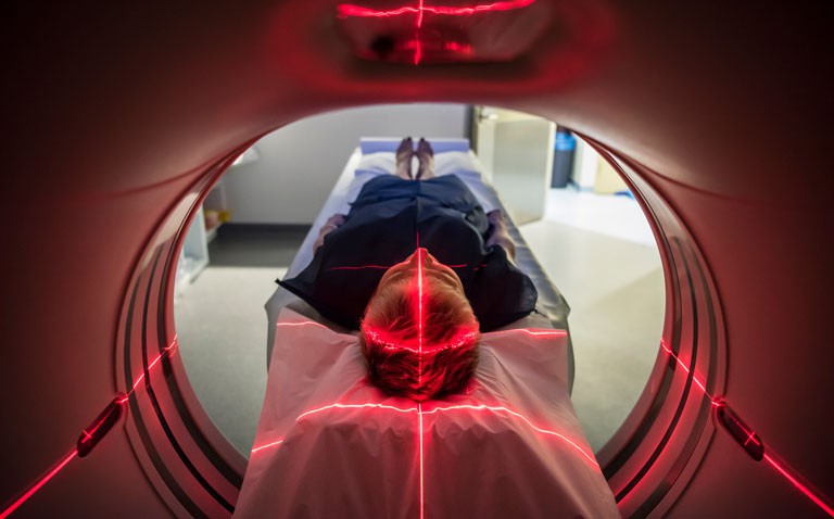 Second scan prior to radiotherapy identifies need for treatment changes