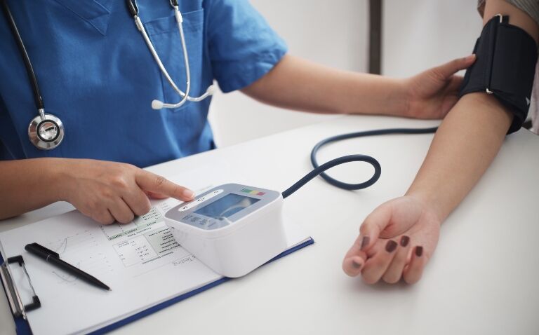Calls for guideline changes to align with new evidence of variable blood pressure and cardiac risk