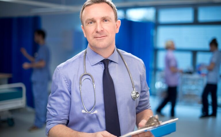 NHS consultants in England vote yes for industrial action over pay