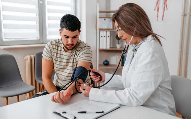 Should screening for undiagnosed hypertension in young adults be instigated