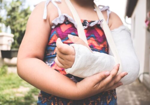 Anaesthetic methods for paediatric forearm reduction lack data to support optimal choice