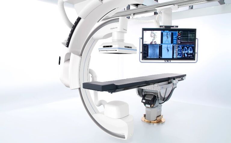 Ceiling-mounted IR systems facilitating same-day prostate artery embolisation|