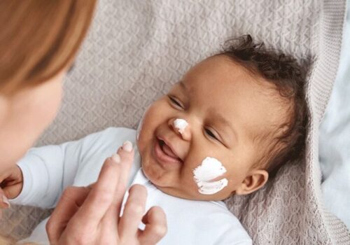 Early emollient use among high-risk infants prevents atopic eczema|Early emollient use among high-risk infants prevents atopic eczema