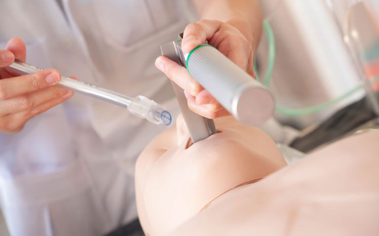 First-pass success rate comparable for inclined vs supine positioning during endotracheal intubation