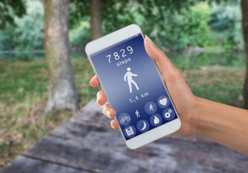 Higher smartphone-recorded steps show gender-related improvements in CV risk factors