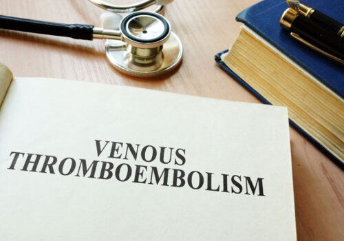 Intermediate dose LMW heparins best for venous thromboembolism prevention in acutely ill