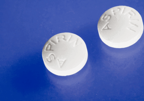 Low-dose aspirin use linked to increased risk of serious falls in elderly