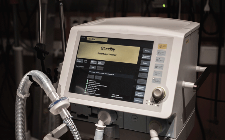 Oxygen saturation target does not affect mortality in mechanical ventilation
