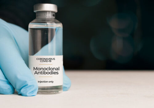 Single dose of evusheld reduces progression of COVID-19 and mortality