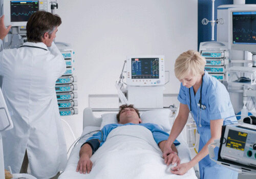 Skeletal muscle reduces nearly 2% per day upon admission to intensive care|Skeletal muscle reduces nearly 2% per day upon admission to intensive care