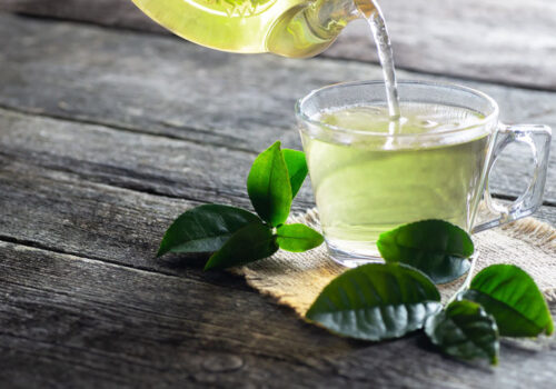 reen tea extract decreases severity of radiation-induced dermatitis in breast cancer patients